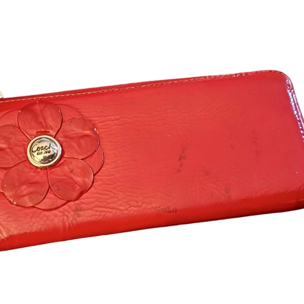 Coach‎ Poppy Red Patent Leather Floral Zip Around Accordion Long Wallet 2011 - Picture 6 of 7